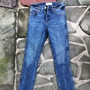 Gap Highwasted Jeans size 24